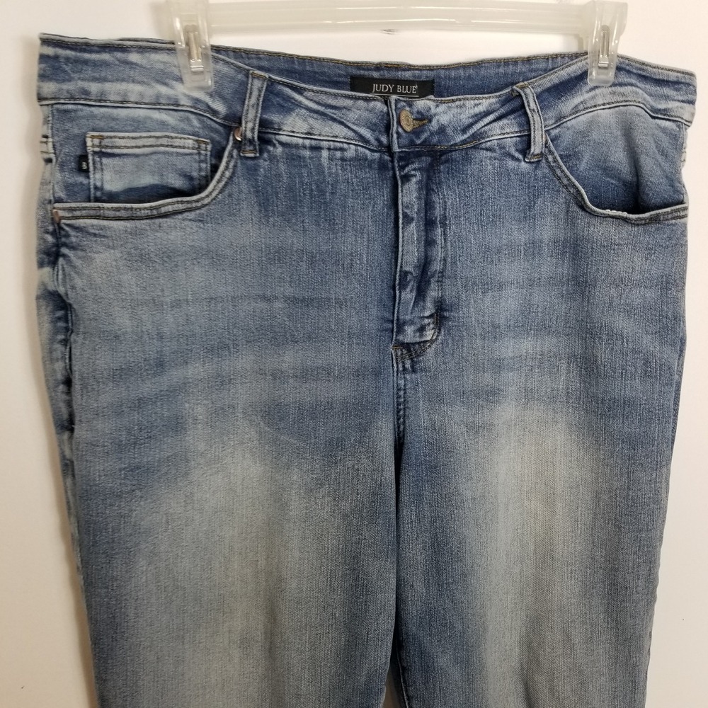 Judy‎ Blue Women Flare Jeans Sz 20W Blue Mid Rise Denim City Boot Cut Stretchy - Picture 2 of 8